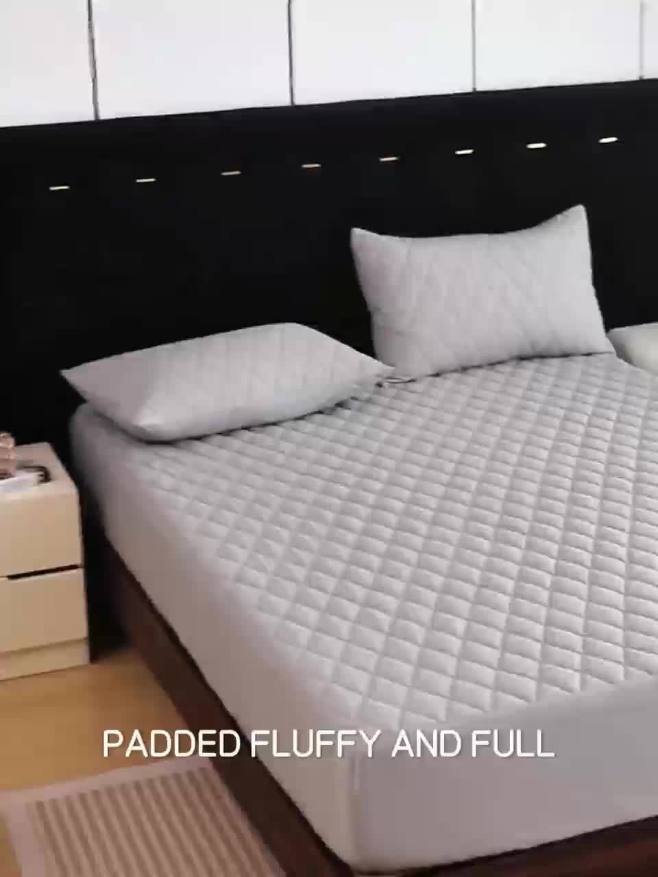 Quilted Mattress Protector – Soft Geometric Fitted Sheet Cover