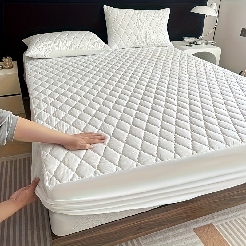 Quilted Mattress Protector – Soft Geometric Fitted Sheet Cover